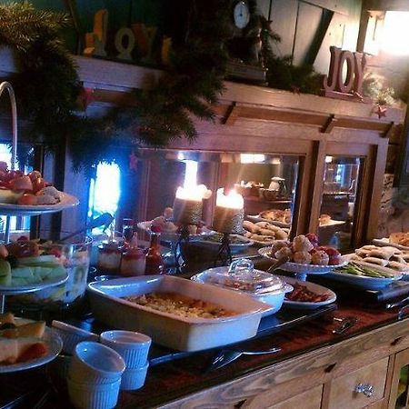 Highland Haven Creekside Inn Эвергрин Экстерьер фото